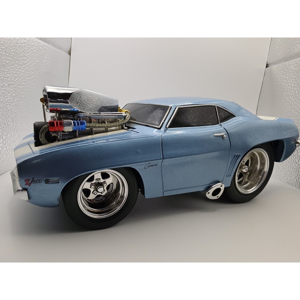 1/18 SCALE FUNLINE 1969 CAMARO MUSCLE MACHINES CALIFORNIA TOO HOT BLUE DIECAST
